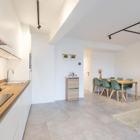 Ostend Center Luxury Top Floor Apartment With Free Parking Exteriör bild